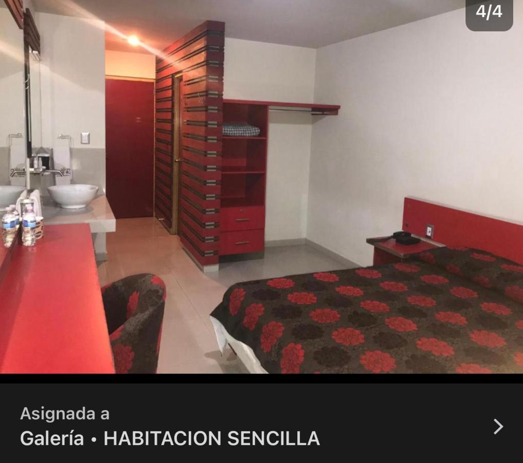 Palacio Rojo Hotel Familiar 모렐리아 외부 사진