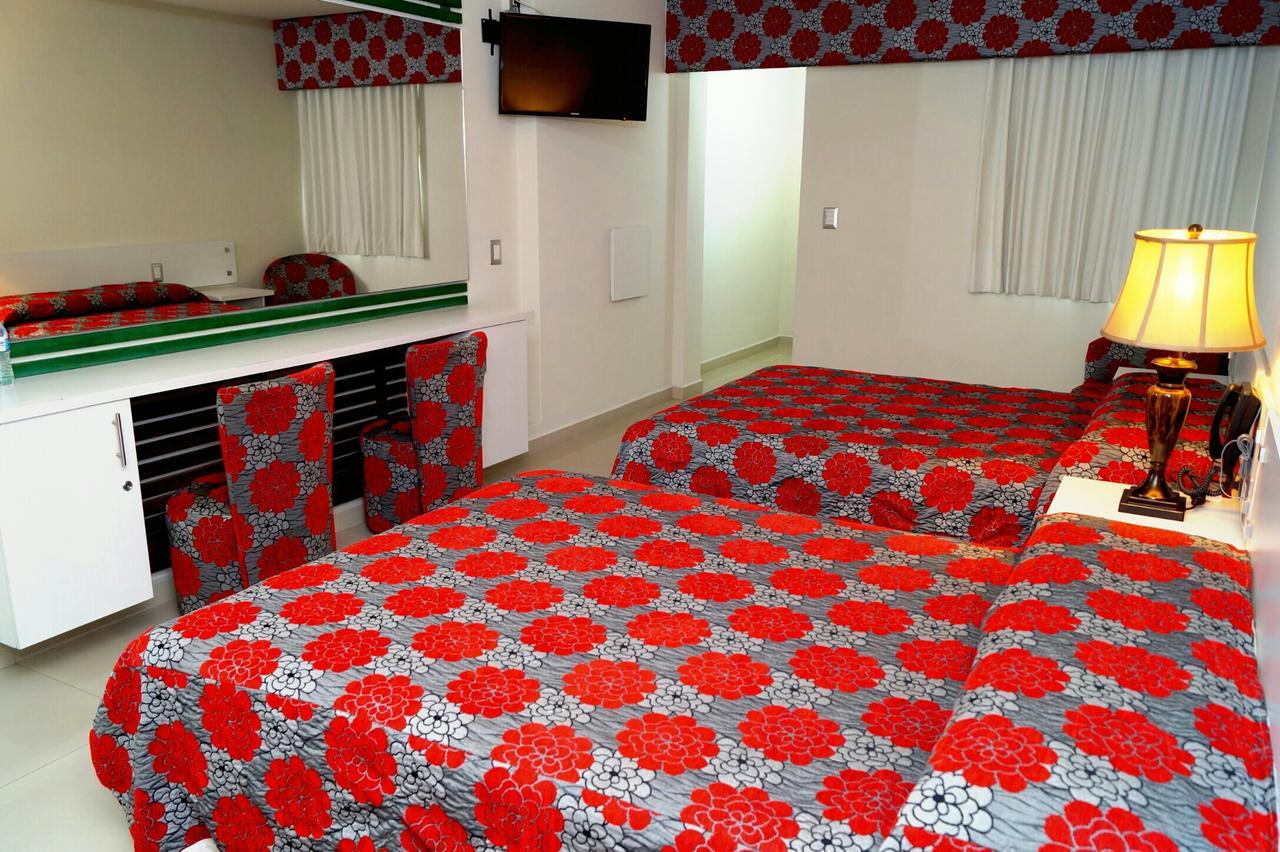 Palacio Rojo Hotel Familiar 모렐리아 외부 사진