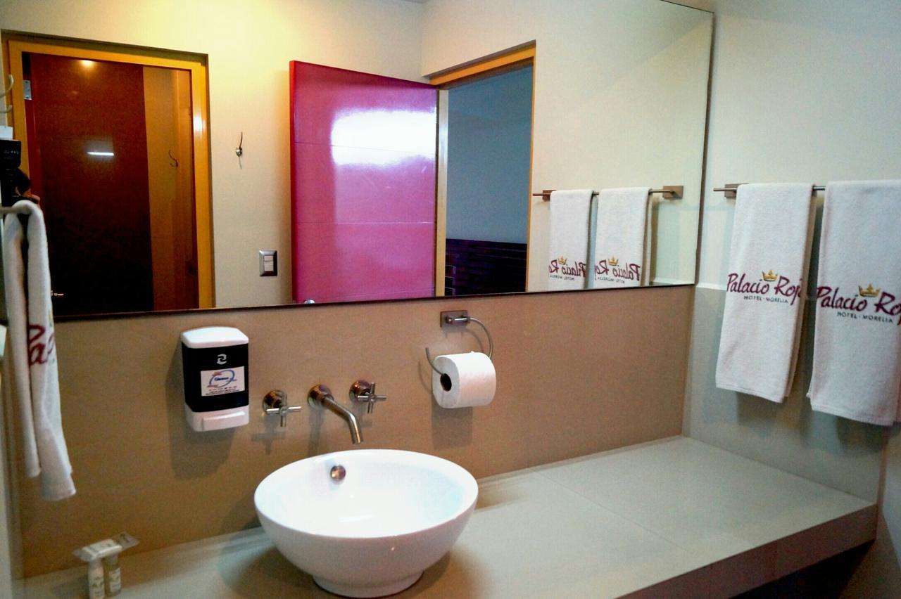 Palacio Rojo Hotel Familiar 모렐리아 외부 사진